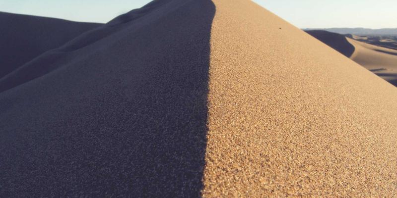 IWLA与普通物流公司：在公益项目与社会救助中，捐赠基金如何重塑物流价值