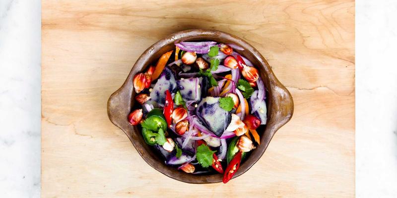 慈善公益新实践：IWLA如何高效管理跨境教育物资捐赠服务